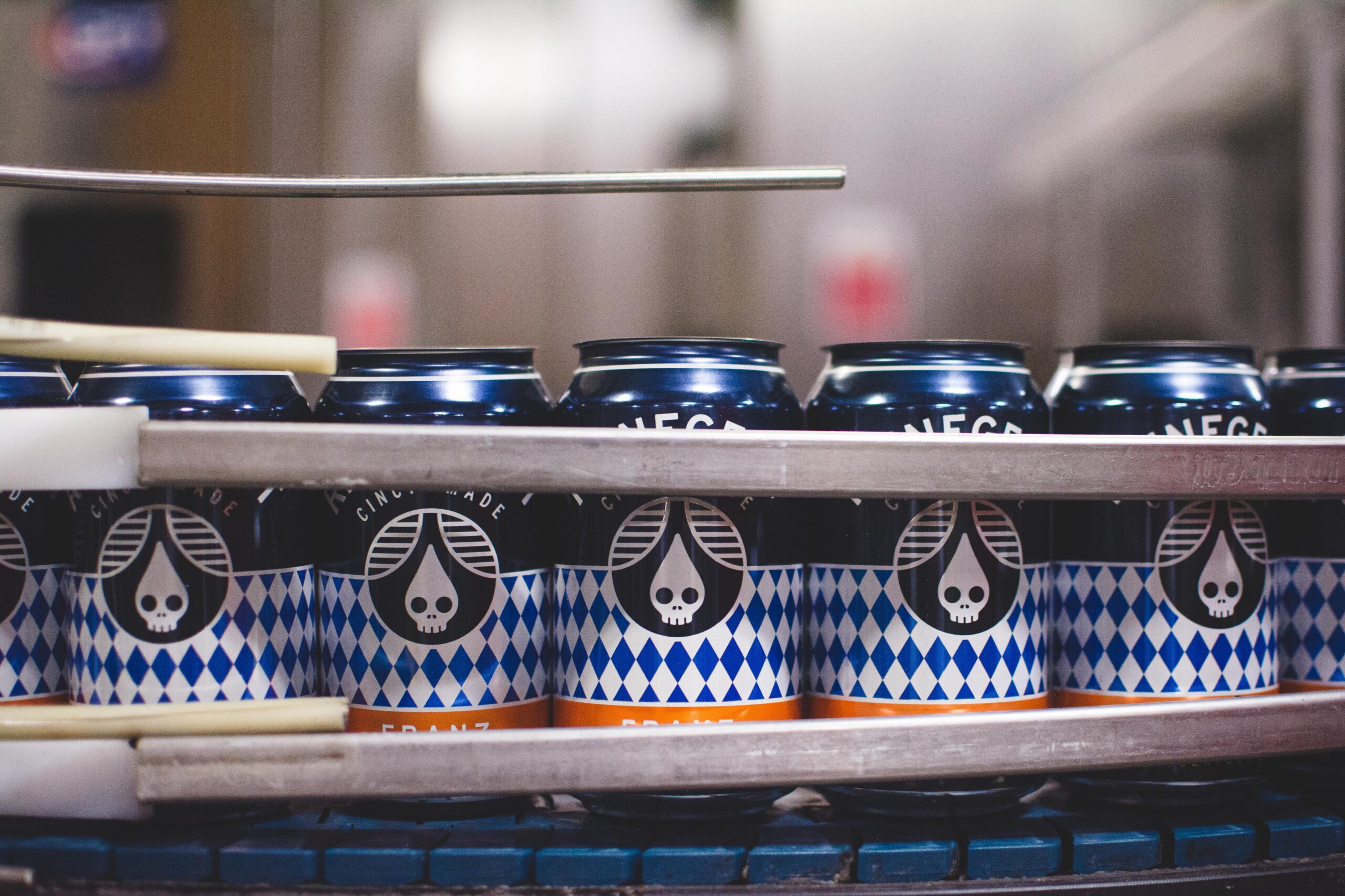 Franz canning 2017 3 scaled franz (oktoberfest ale) review - rhinegeist