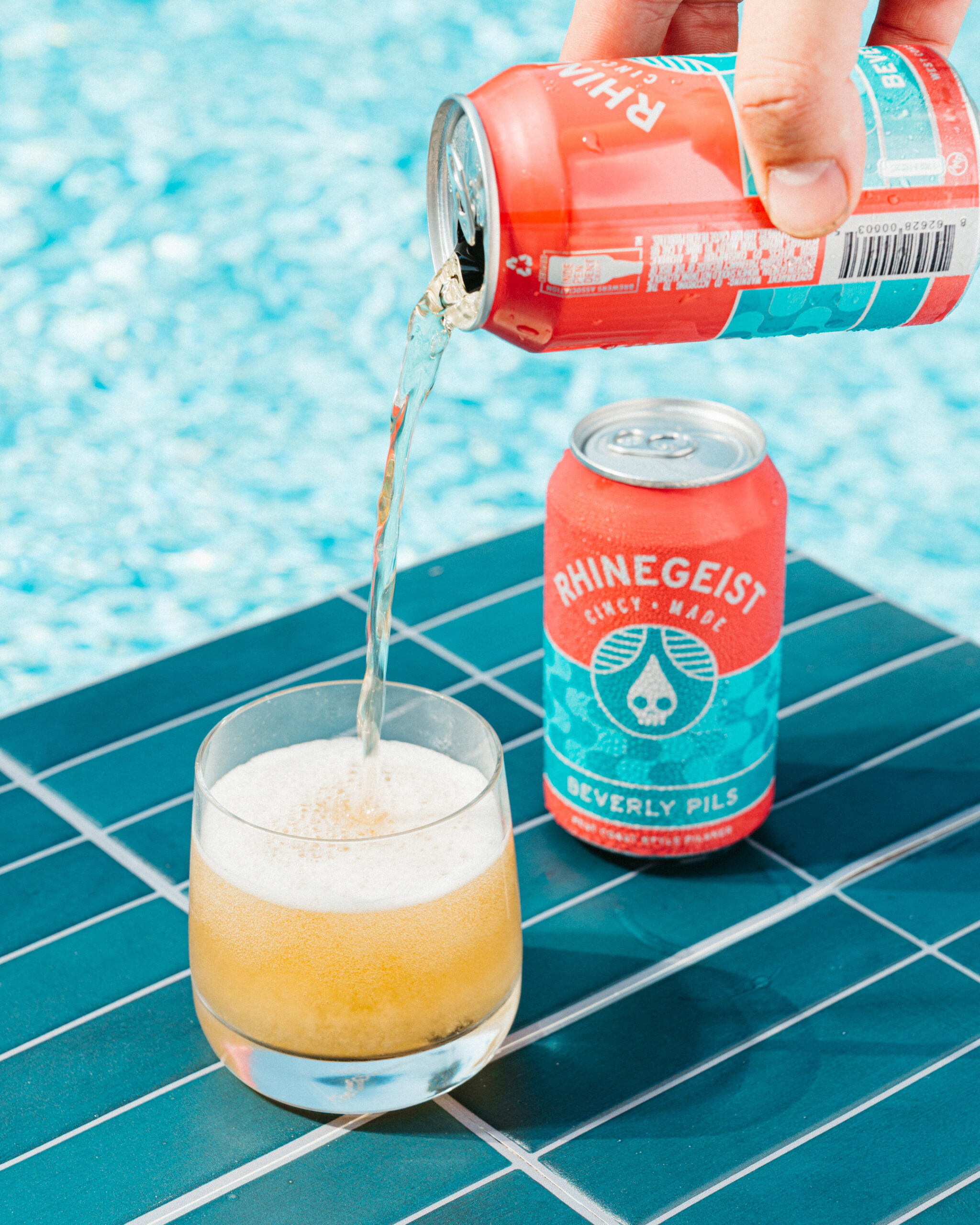 Beverlypils poolside 3 scaled beverly pils (west coast pilsner) review - rhinegeist