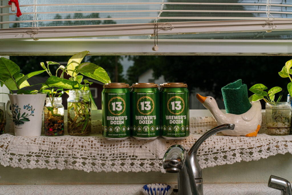 Brewersdozen lifestyle 2 brewer's dozen (west coast style ipa) review - rhinegeist