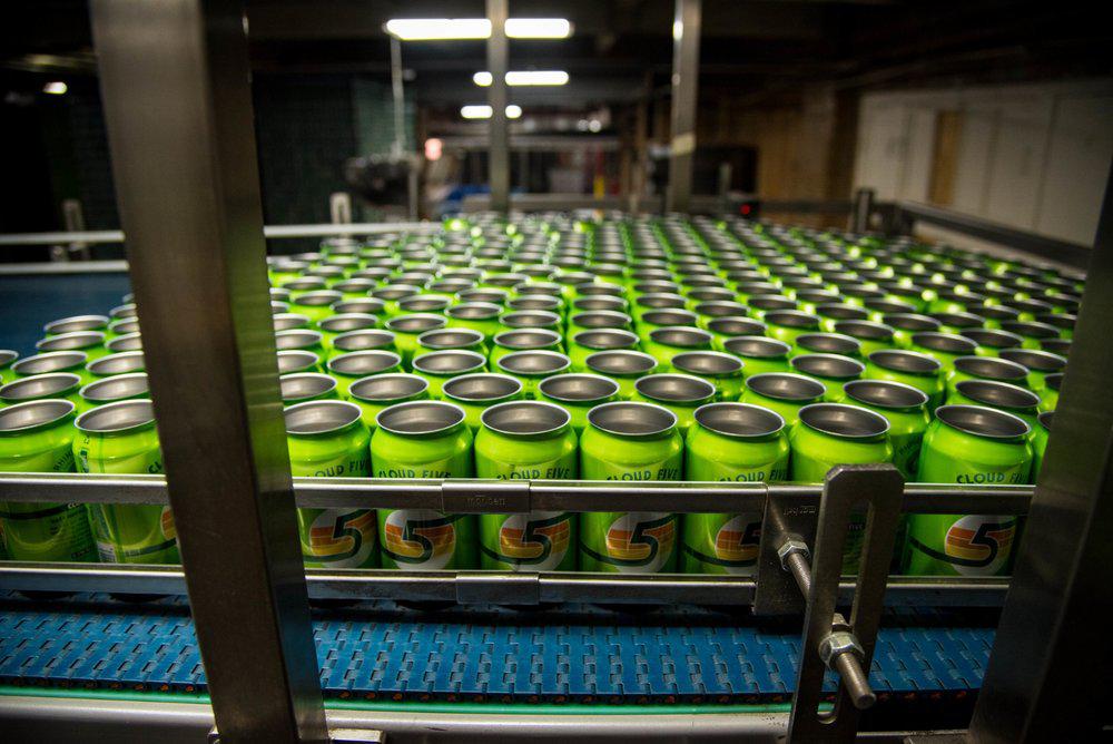 Cloud5canning 2811of58 29 cloud five (hazy imperial ipa) review - rhinegeist