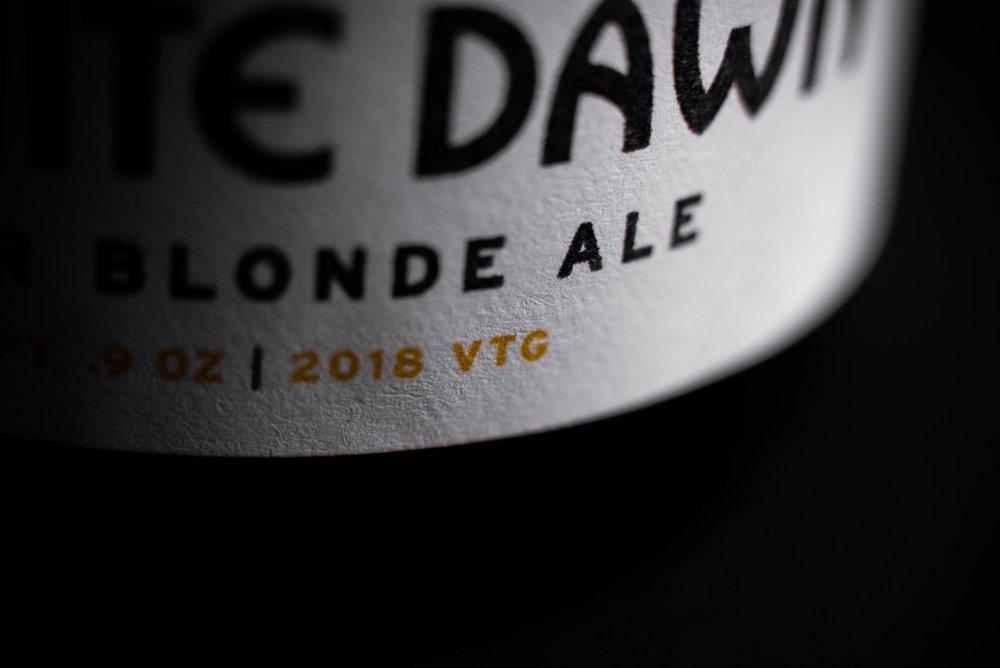 Infinitedawn 289of2 29 infinite dawn (sour blonde ale) review - rhinegeist