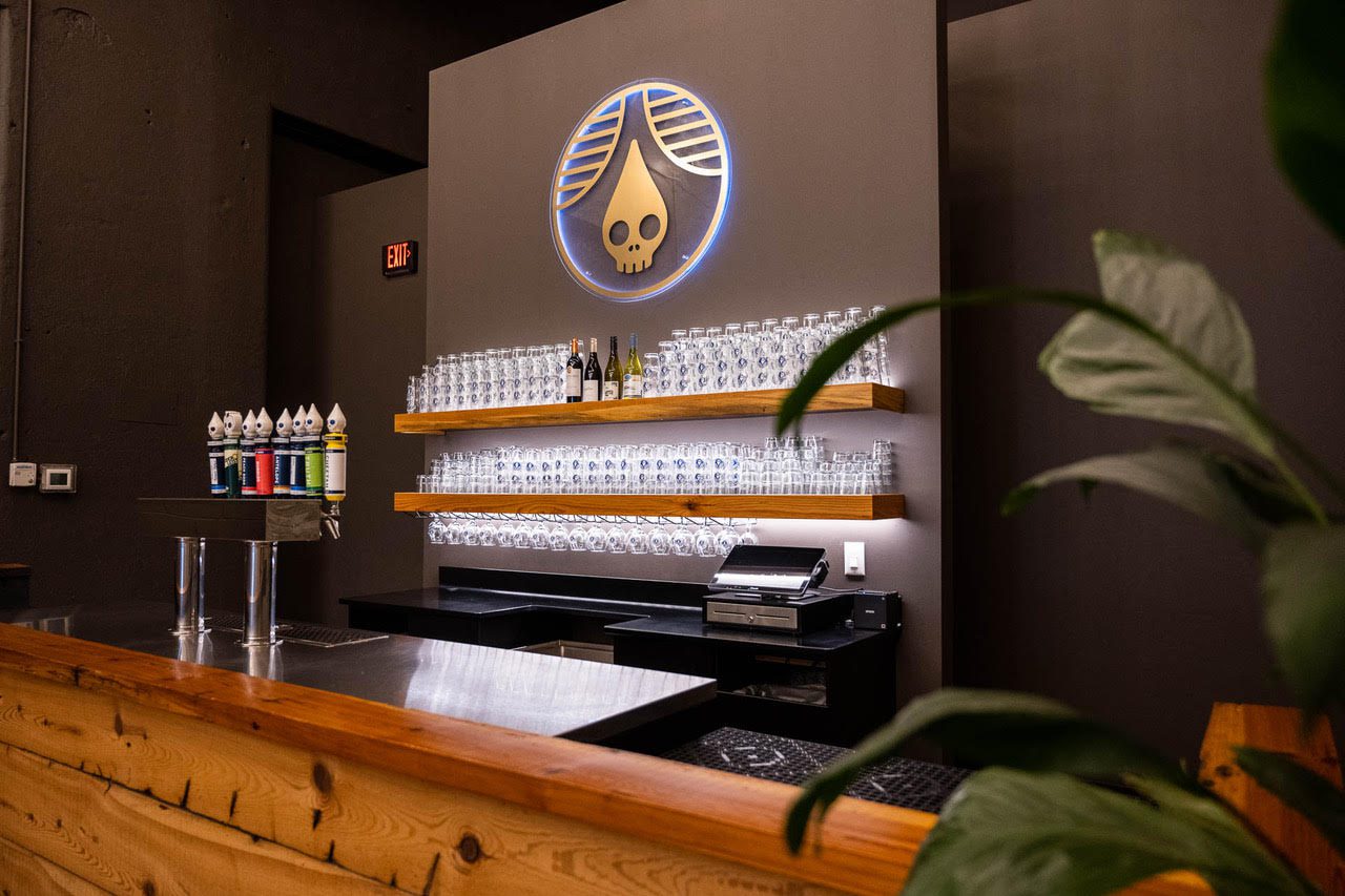 Annex bar